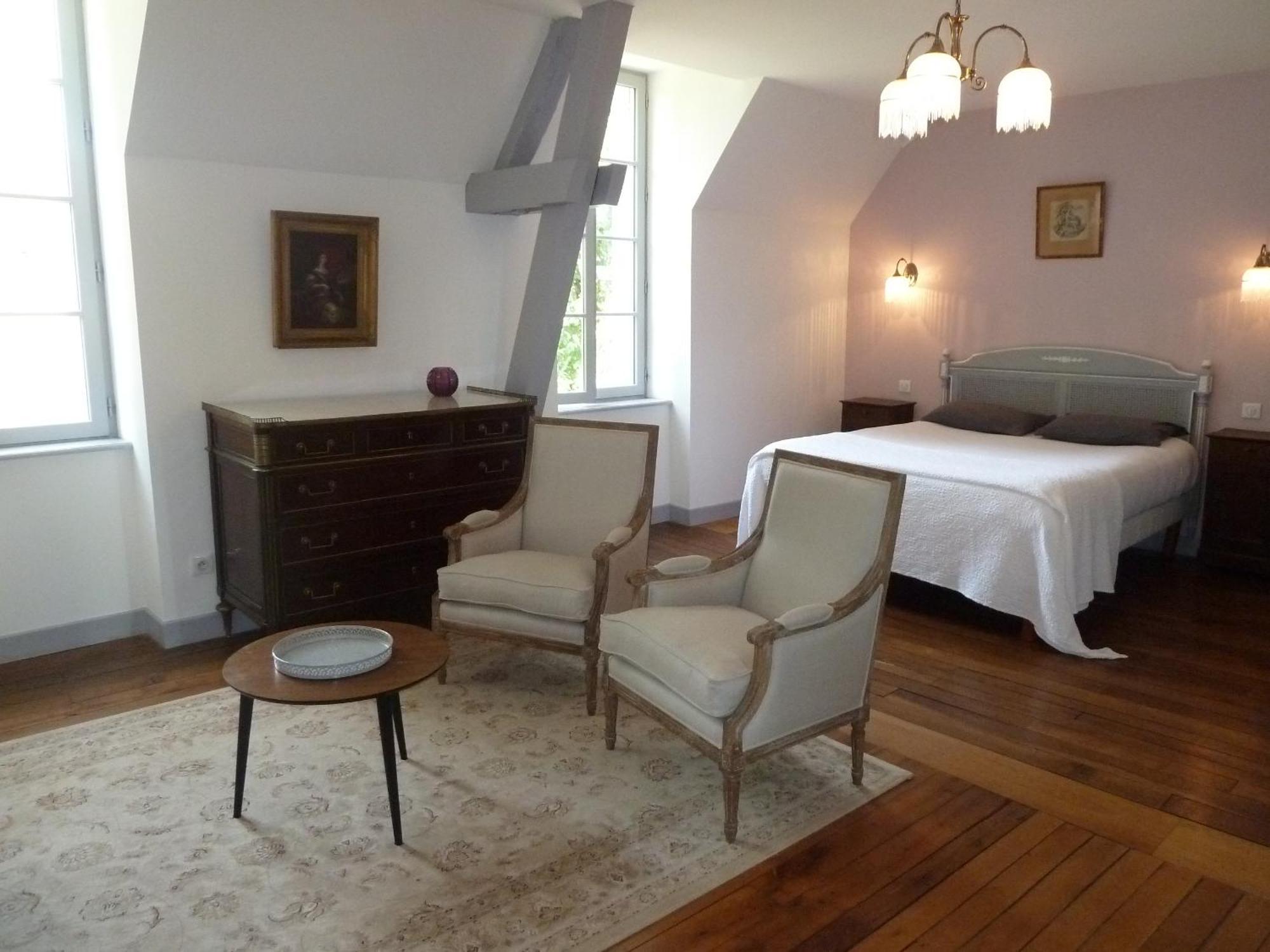 Chateau De Clusors Saint-Menoux Bagian luar foto